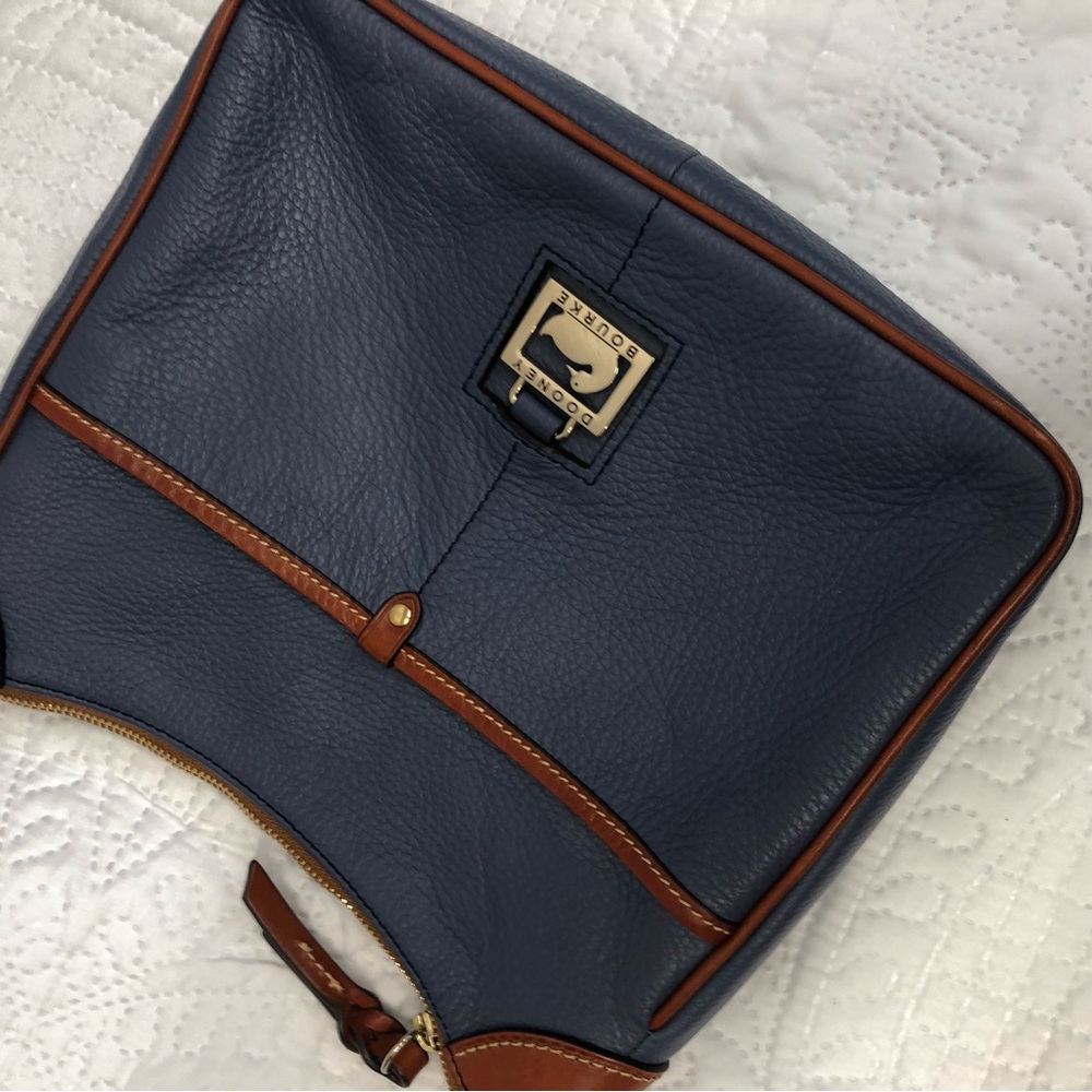 Dooney and Bourke leather shoulder bag, blue, EUC - Picture 11 of 12